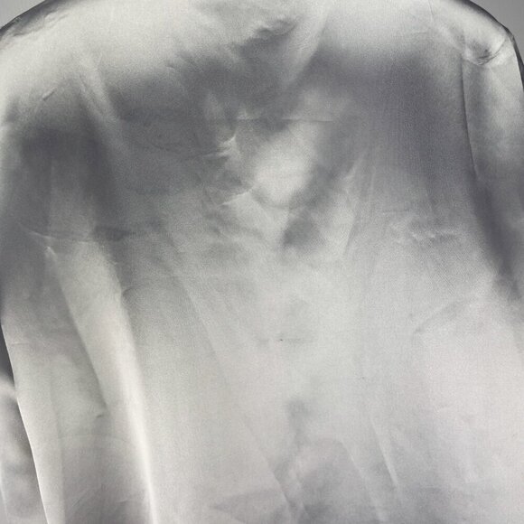DIANE VON FURSTENBERG Oversized Satin Silver Long‎ Blouse Button-down Shirt sz L - Picture 7 of 8
